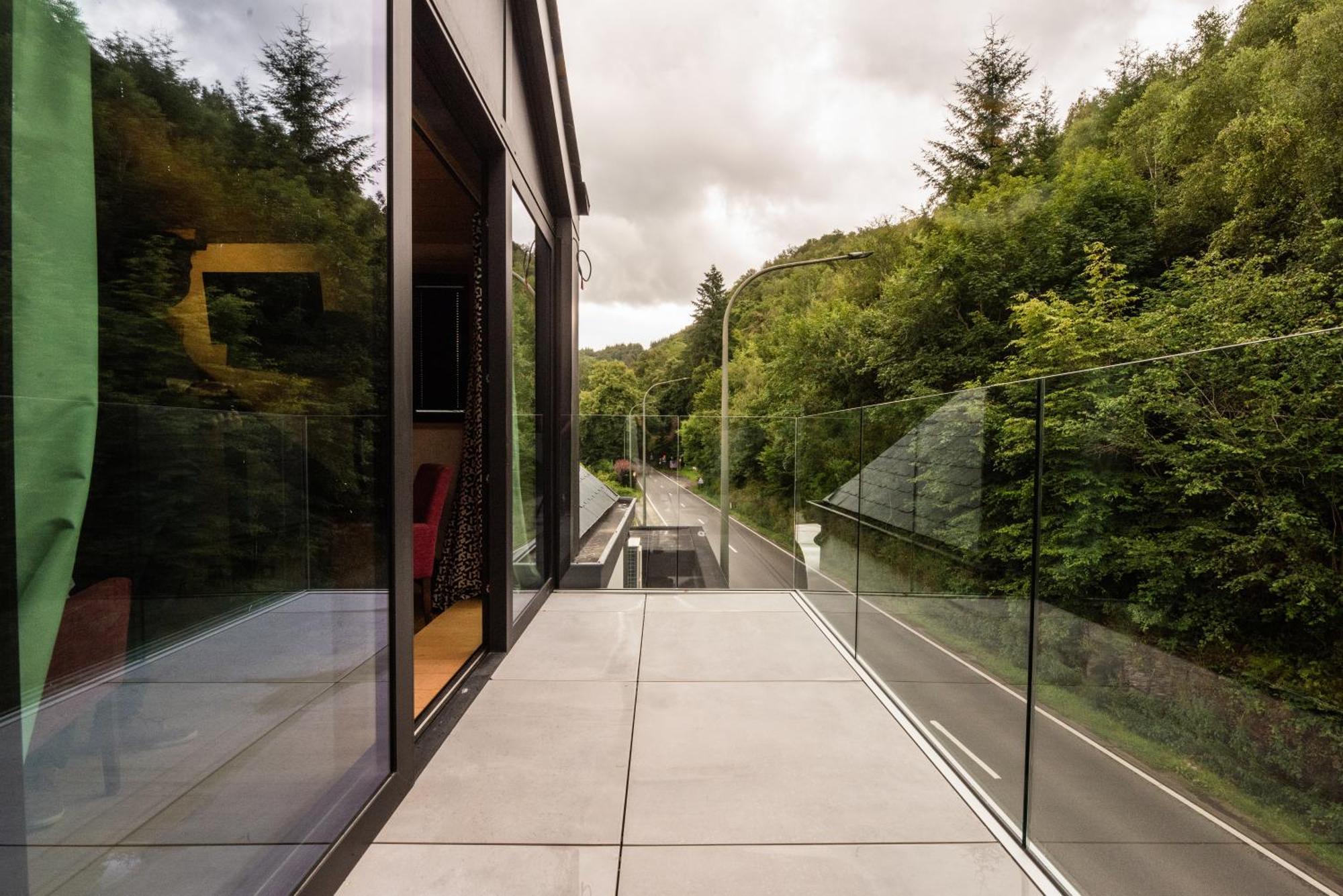 Hostellerie La Claire Fontaine, Logis Hotels & Spa La-Roche-en-Ardenne Exteriör bild