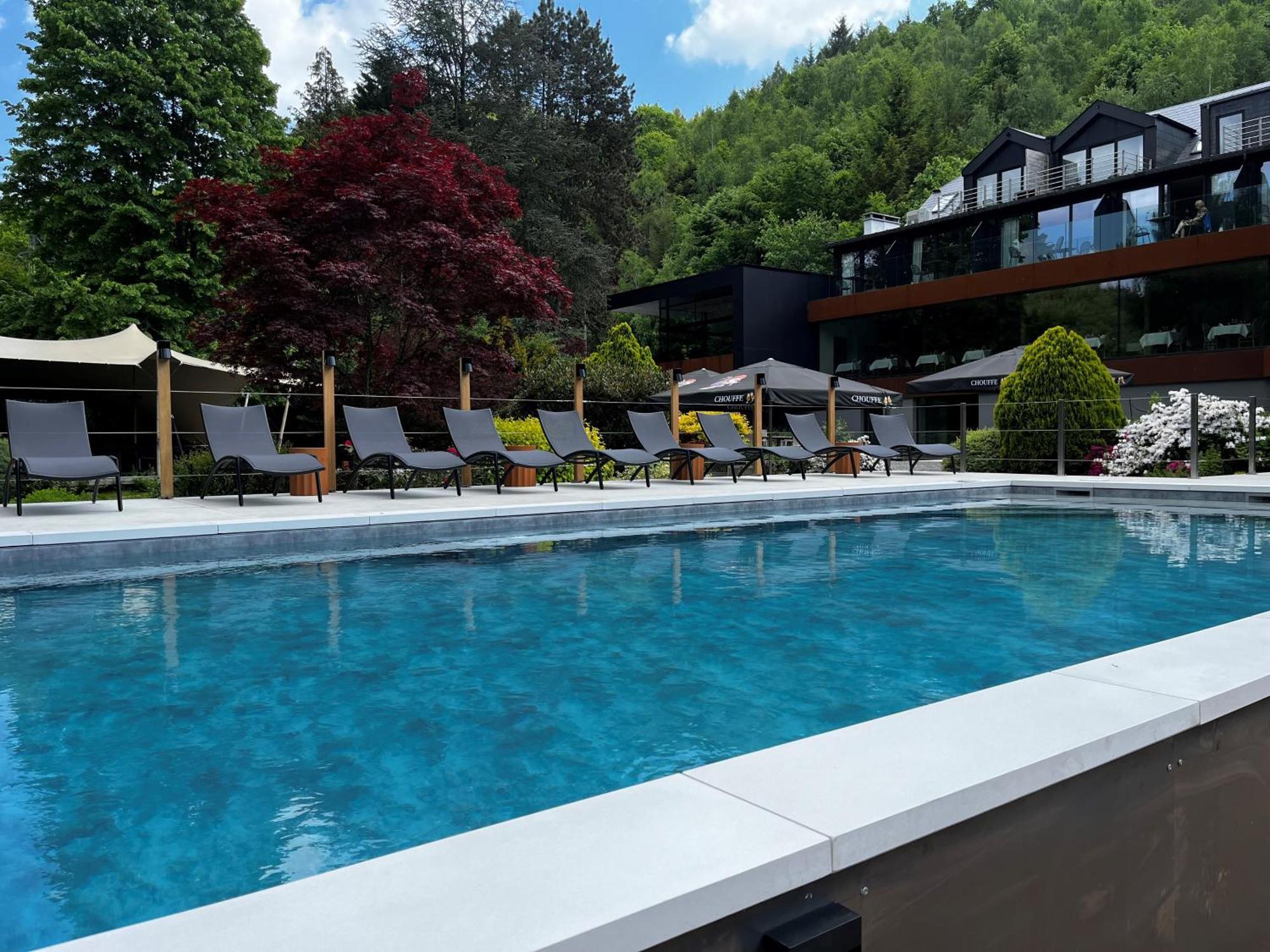 Hostellerie La Claire Fontaine, Logis Hotels & Spa La-Roche-en-Ardenne Exteriör bild